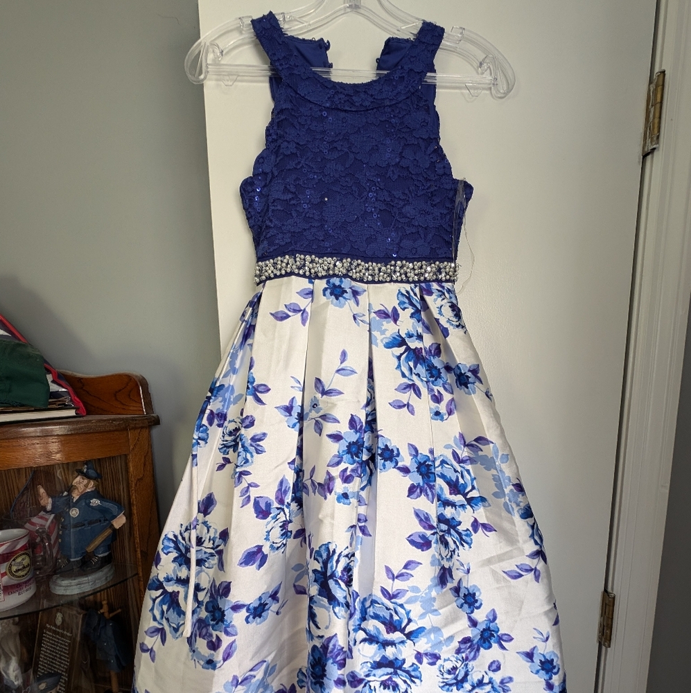 Formal prom dress